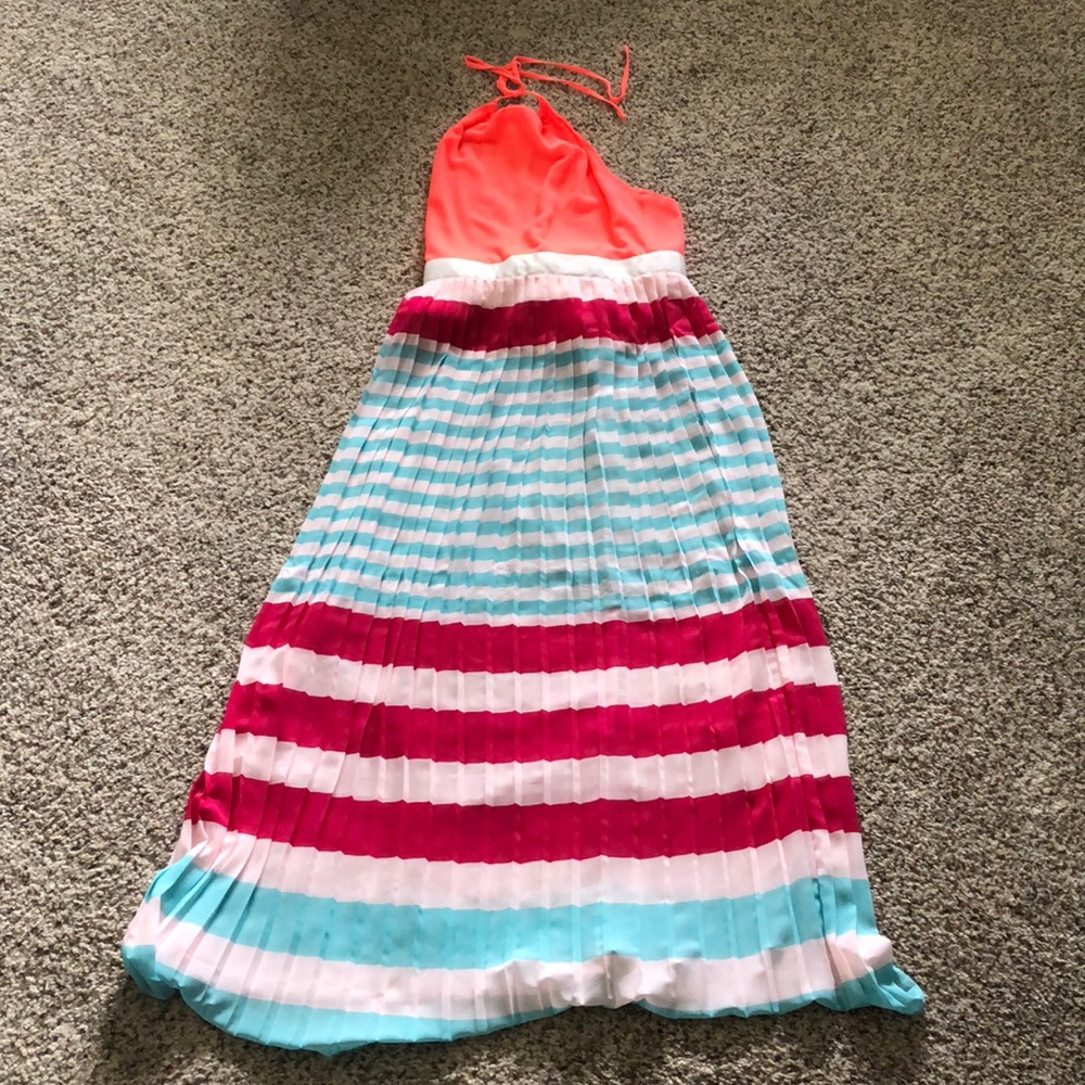 Colorful halter top maxi dress
